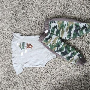 Carters outfit 9 months